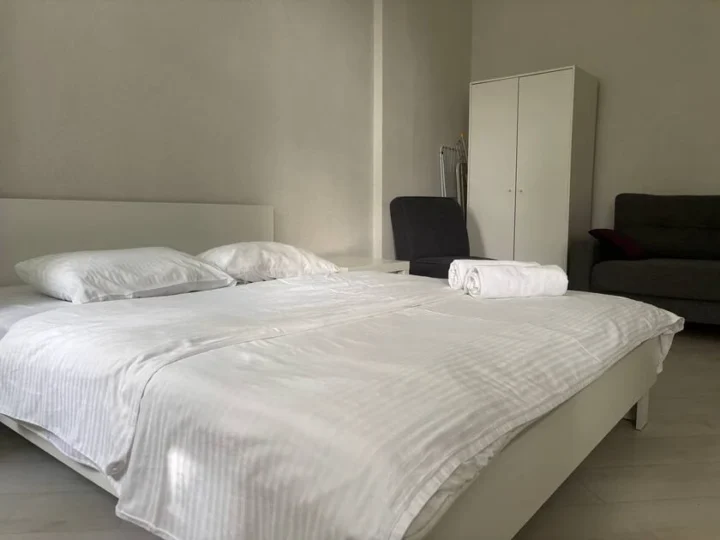 Short-term studio apartment at 2 Amuratorskaya Str., Minsk