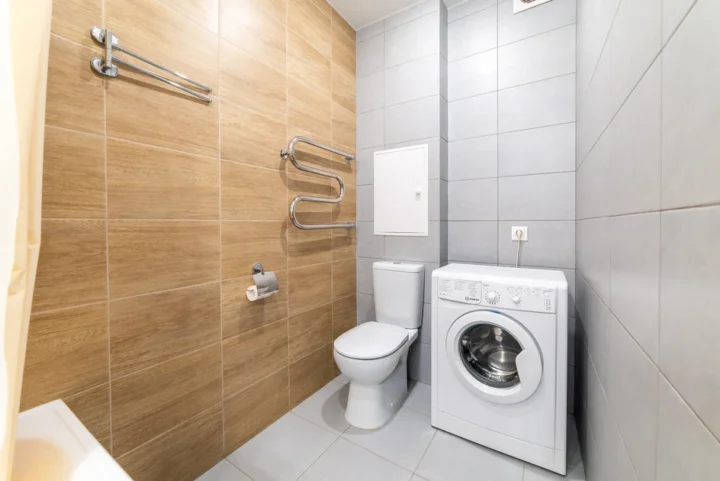 Short-term studio apartment at 13 Igorya Luchenka Str., Minsk