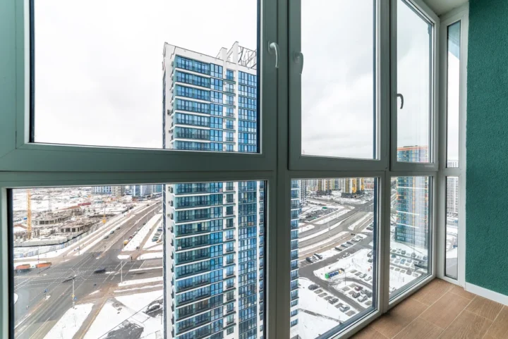 Short-term studio apartment at 13 Igorya Luchenka Str., Minsk