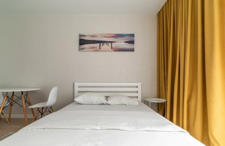 Short-term studio apartment at 13 Igorya Luchenka Str., Minsk