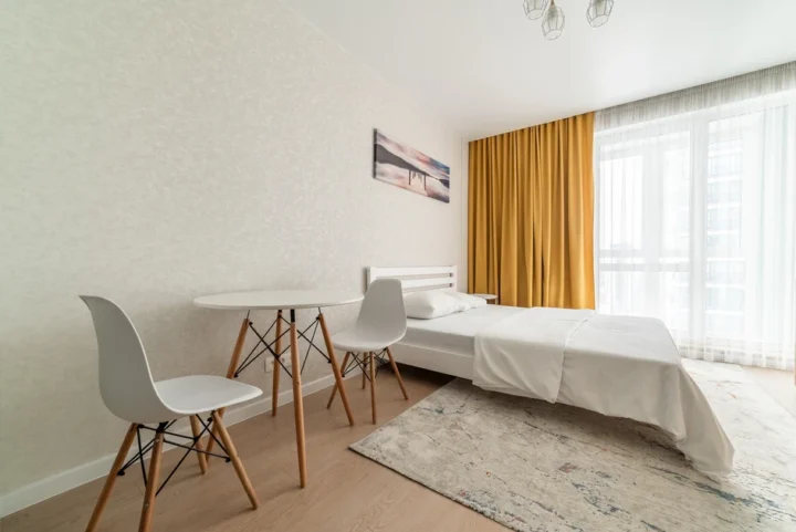 Short-term studio apartment at 13 Igorya Luchenka Str., Minsk