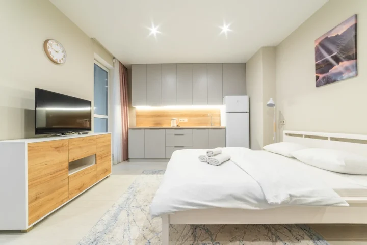 Short-term studio apartment at 23 Igorya Luchenka Str., Minsk