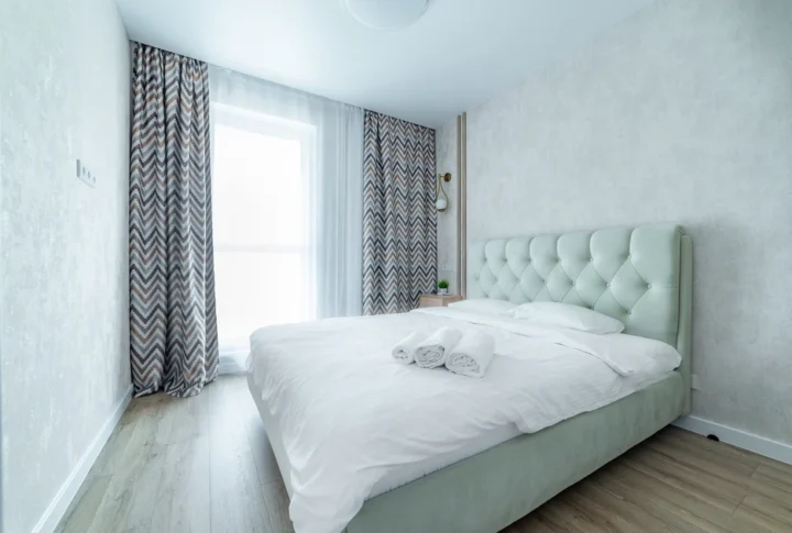 Short-term studio apartment at 28 Igorya Luchenka Str., Minsk