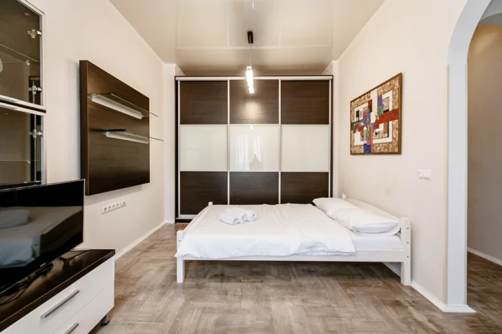 Short-term studio apartment at 5 Kalvariyskaya Str., Minsk