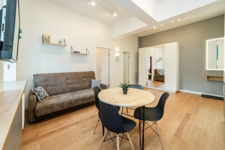 Интерьер 2-комнатной квартиры на сутки по адресу: Минск, ул. Кирова, 23