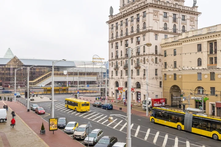 Интерьер 2-комнатной квартиры на сутки по адресу: Минск, ул. Кирова, 4