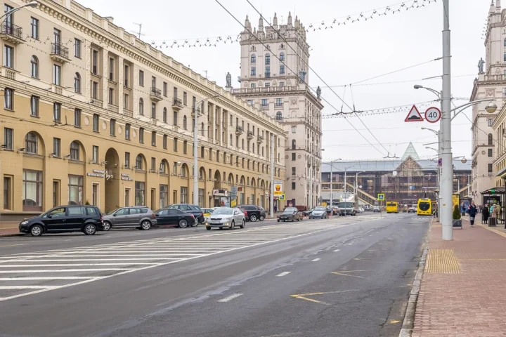 Интерьер 2-комнатной квартиры на сутки по адресу: Минск, ул. Кирова, 4