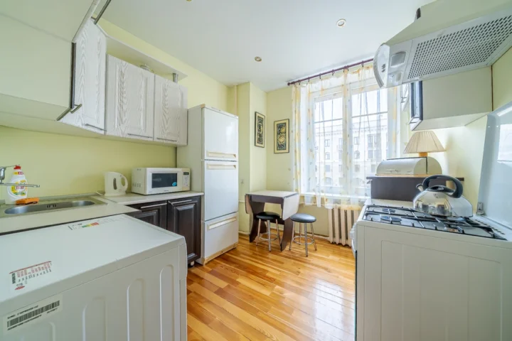 Интерьер 2-комнатной квартиры на сутки по адресу: Минск, ул. Кирова, 4