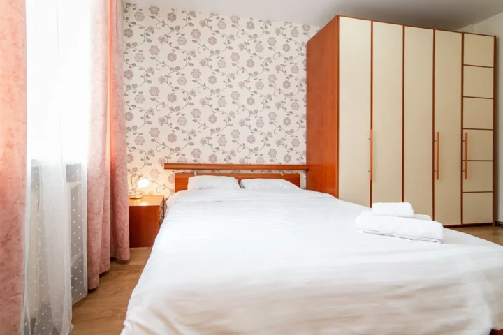 Short-term 2-bedroom apartment at 18 Krasnaya Str., Minsk