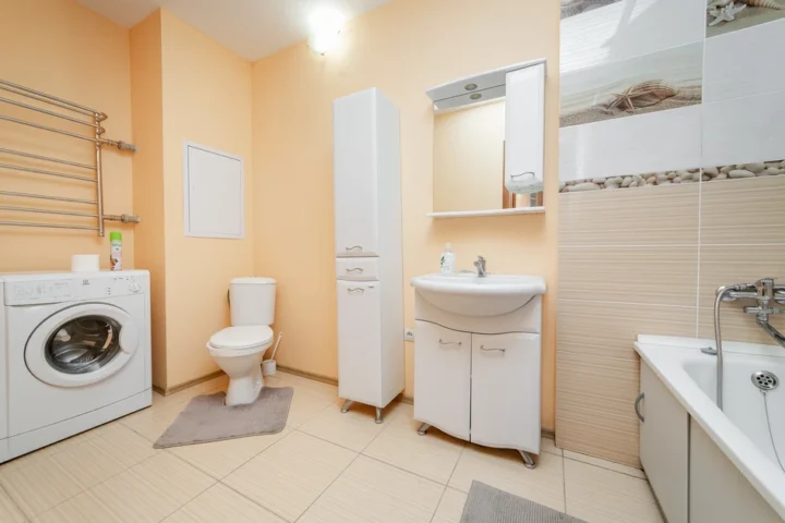 Интерьер квартиры-студии на сутки по адресу: Минск, ул. Левкова, 45