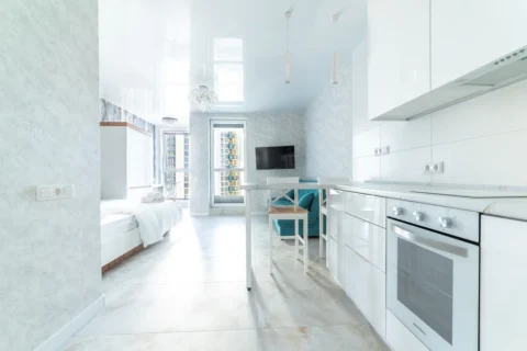 Интерьер квартиры-студии на сутки по адресу: Минск, ул. Михаила Савицкого, 12