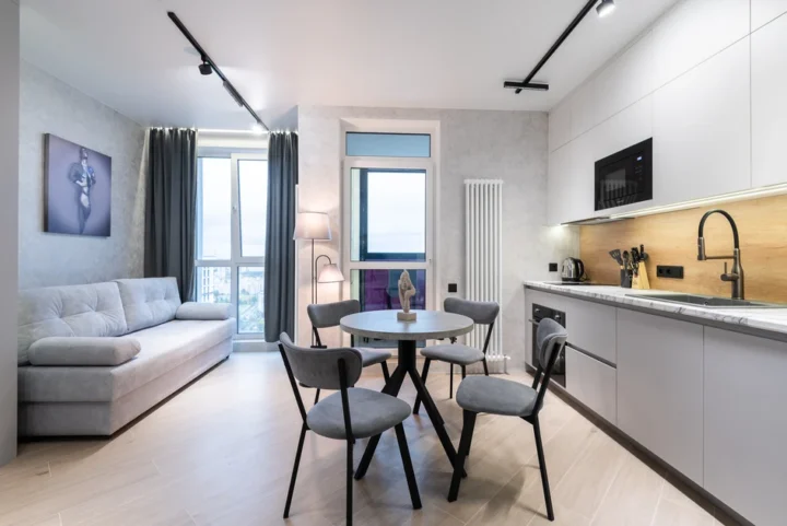 Short-term studio apartment at 37 Mikhaila Savitskogo Str., Minsk