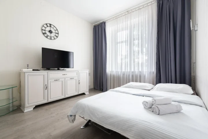 Short-term 1-bedroom apartment at 48 Nezavisimosti Ave., Minsk