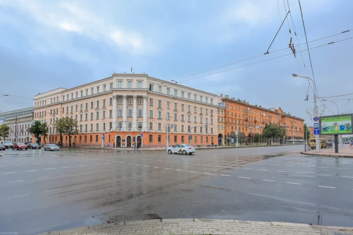 Short-term 1-bedroom apartment at 83 Nezavisimosti Ave., Minsk