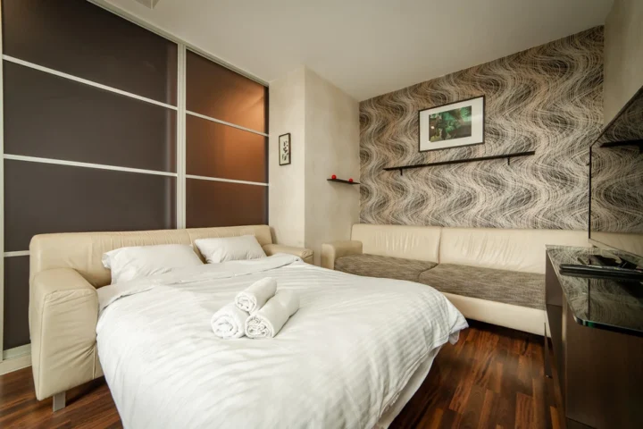 Интерьер 2-комнатной квартиры на сутки по адресу: Минск, пр. Независимости, 89