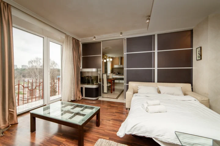 Интерьер 2-комнатной квартиры на сутки по адресу: Минск, пр. Независимости, 89