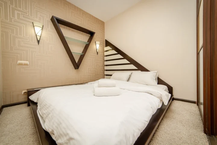 Интерьер 2-комнатной квартиры на сутки по адресу: Минск, пр. Независимости, 89