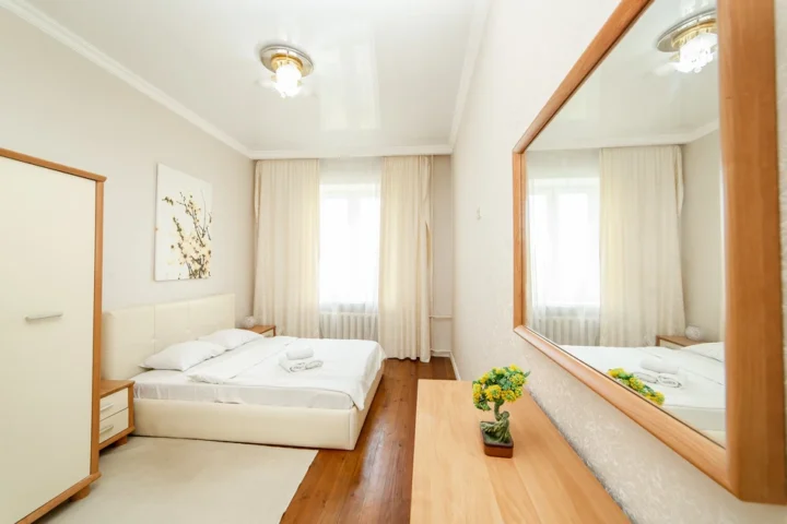 Short-term 2-bedroom apartment at 91 Nezavisimosti Ave., Minsk