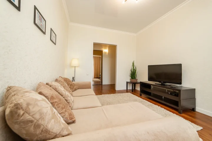 Short-term 2-bedroom apartment at 91 Nezavisimosti Ave., Minsk