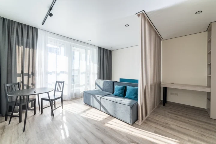 Интерьер квартиры-студии на сутки по адресу: Минск, ул. Николы Теслы, 20