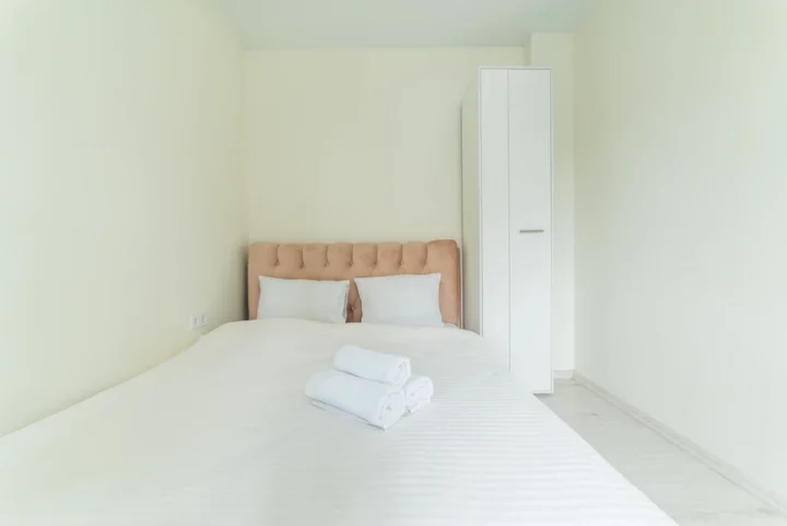 Интерьер 2-комнатной квартиры на сутки по адресу: Минск, пр. Независимости, 88