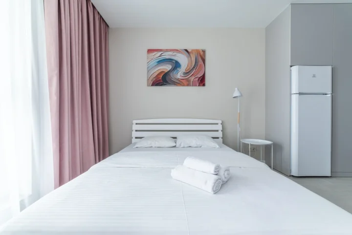 Short-term studio apartment at 19 Igorya Luchenka Str., Minsk