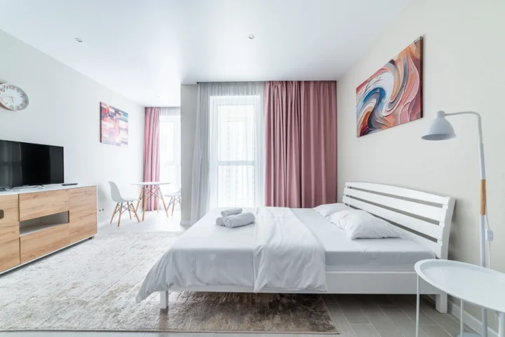 Short-term studio apartment at 19 Igorya Luchenka Str., Minsk