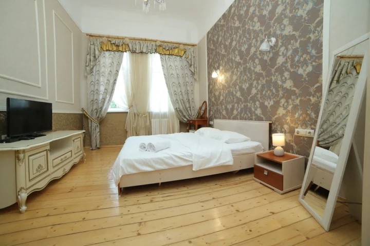 Short-term 2-bedroom apartment at 23 Kirova Str., Minsk