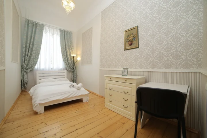 Short-term 2-bedroom apartment at 23 Kirova Str., Minsk