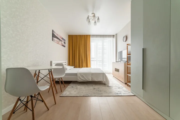 Short-term studio apartment at 13 Igorya Luchenka Str., Minsk