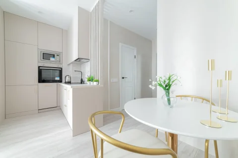 Интерьер 1-комнатной квартиры на сутки, г. Минск, улица Игоря Лученка, 25