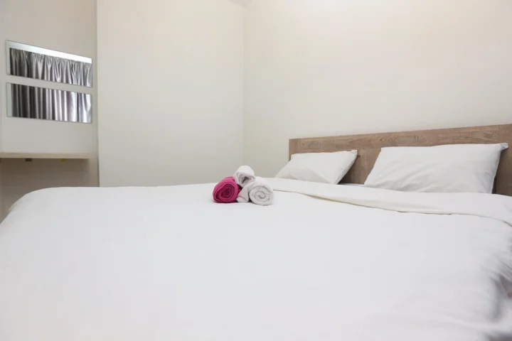 Short-term 2-bedroom apartment at 40 Voronyanskogo Str., Minsk