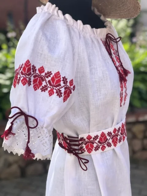Women’s Belarusian vyshyvanka (embroidered shirt) at a souvenir shop in Minsk