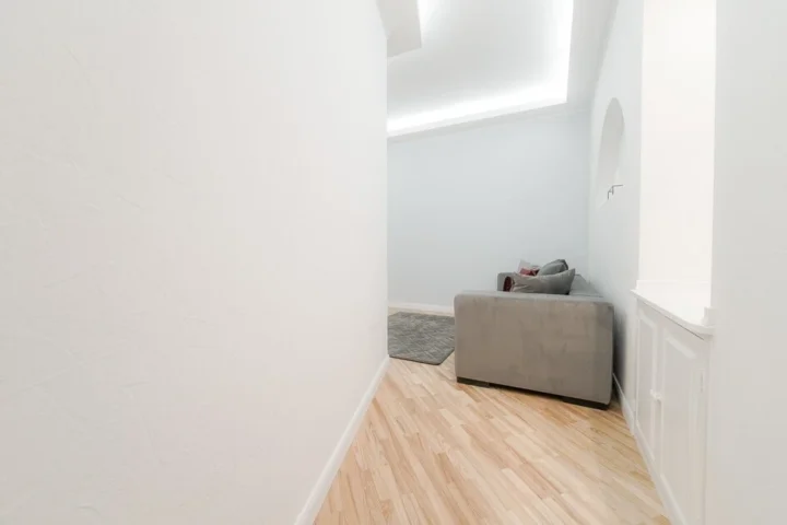 Short-term 2-bedroom apartment at 27/1 Yakuba Kolasa Str., Minsk