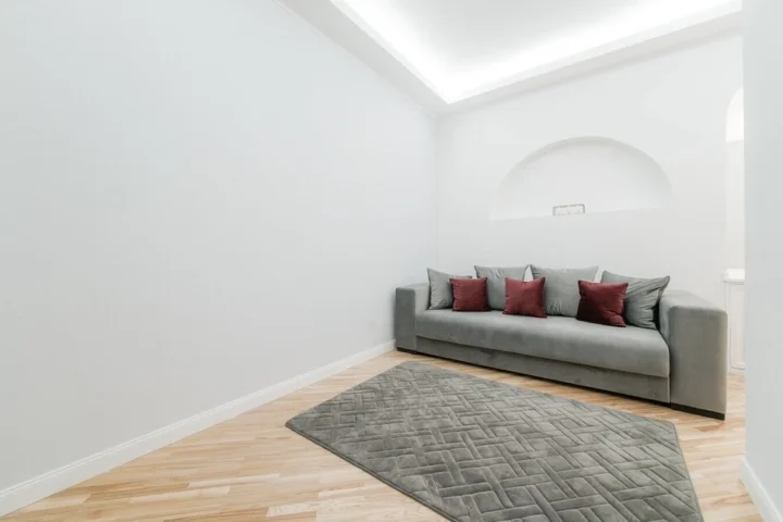 Short-term 2-bedroom apartment at 27/1 Yakuba Kolasa Str., Minsk